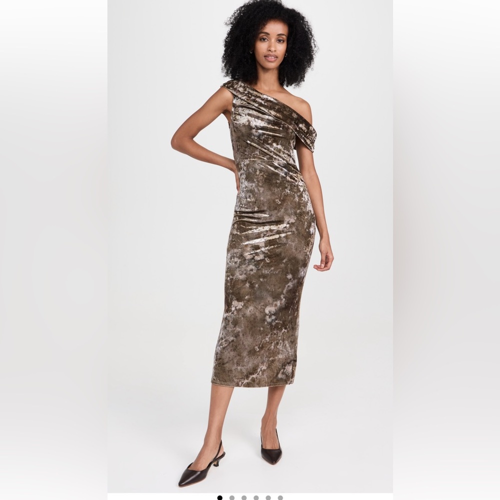 Moon River One-Shoulder Velvet Dress in Brown